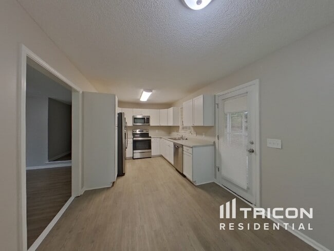 Photo - 204 Kemsing Rd