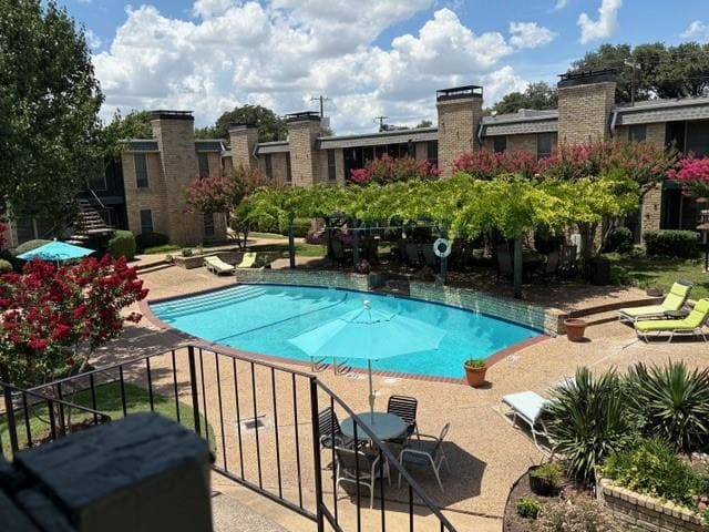 Building Photo - 7731 Meadow Park Dr Unit 220 Rental