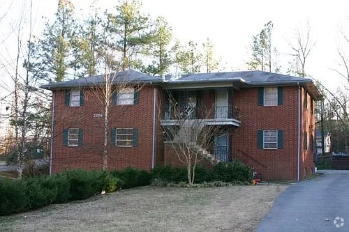 Building Photo - 2209 Morehead Ave Rental