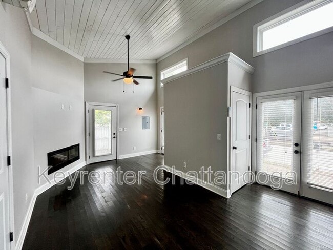 Photo - 407 Spears Ave