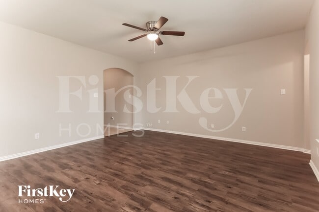 Photo - 1822 Willowbrook Dr