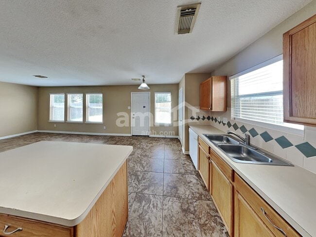 Photo - 18107 Quiet Ridge Ln