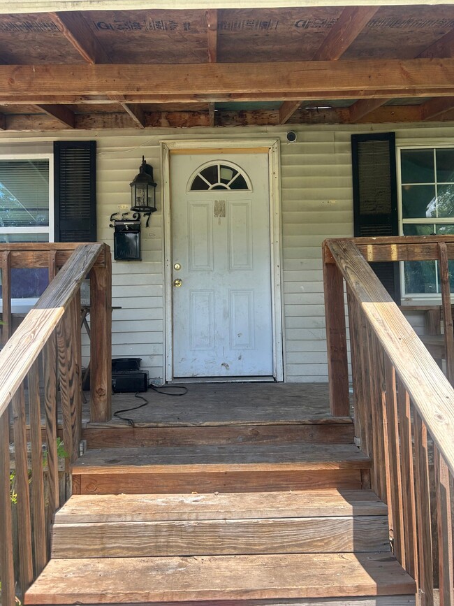 Photo - 5527 Avon Pl