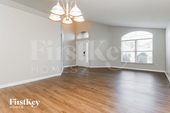 Photo - 13521 Fordwell Dr