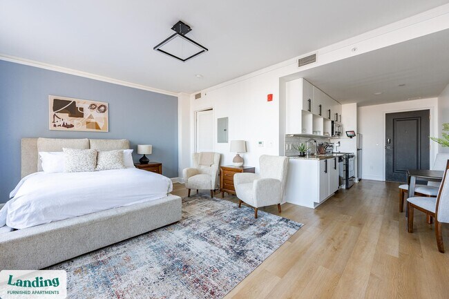 Photo - 933 McGee St Unit 1-201