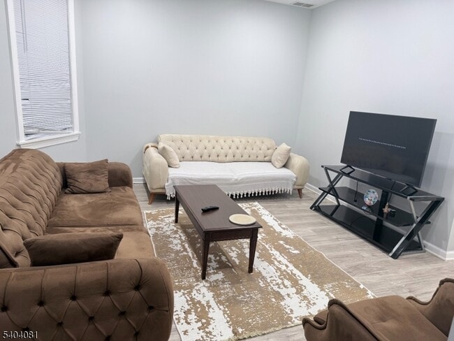 Building Photo - 104 Bergen Ave