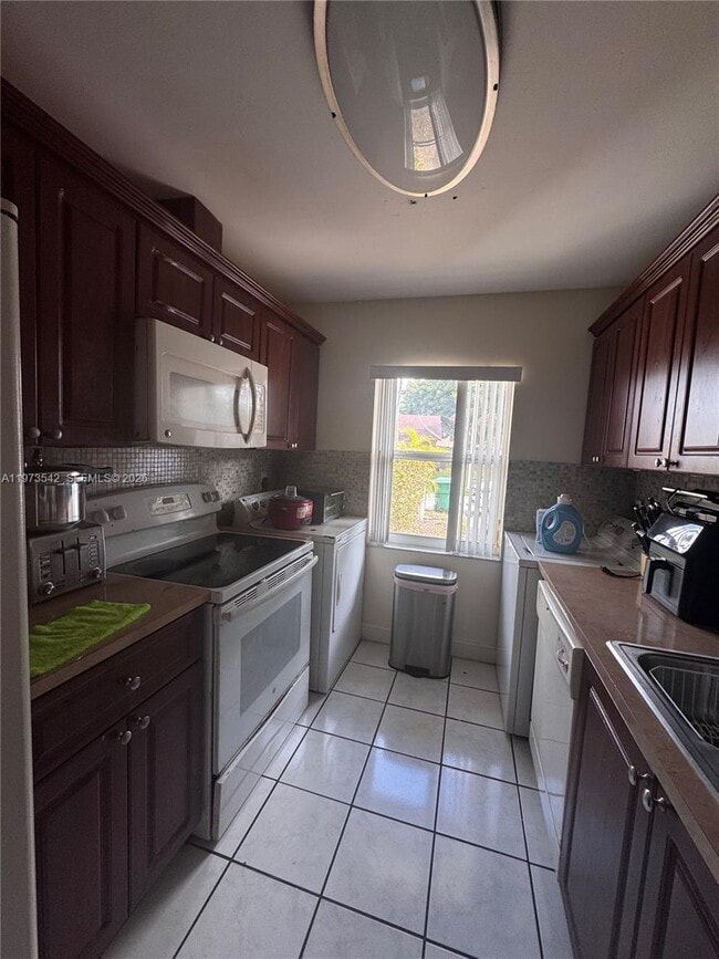 Photo - 5252 SW 139th Pl