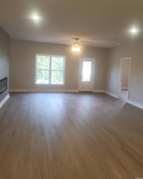 Photo - 1801 Aldersgate Rd