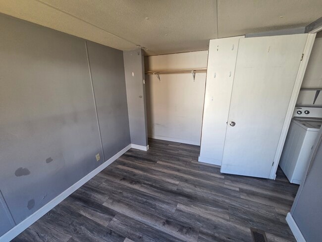 Photo - 745 Barren Hollow Rd