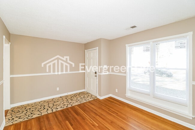 Photo - 4795 Judy Lynn Ave