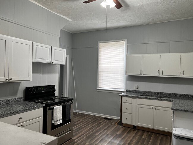 Photo - 238 N Church St Unit #1