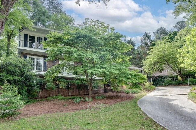 Photo - 2663 Rangewood Dr NE