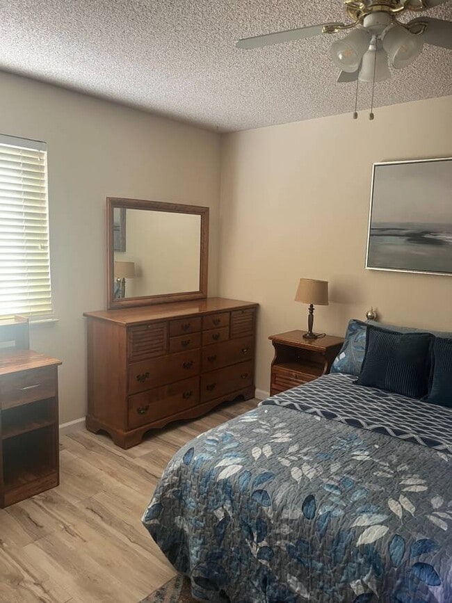 Photo - 1597 Lietz Ave