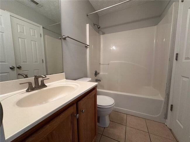 Photo - 3976 Hidden Hollow Dr Unidad B