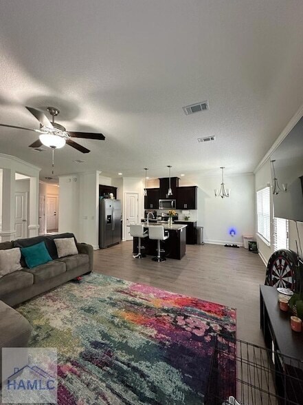 Photo - 673 Fairview Cir