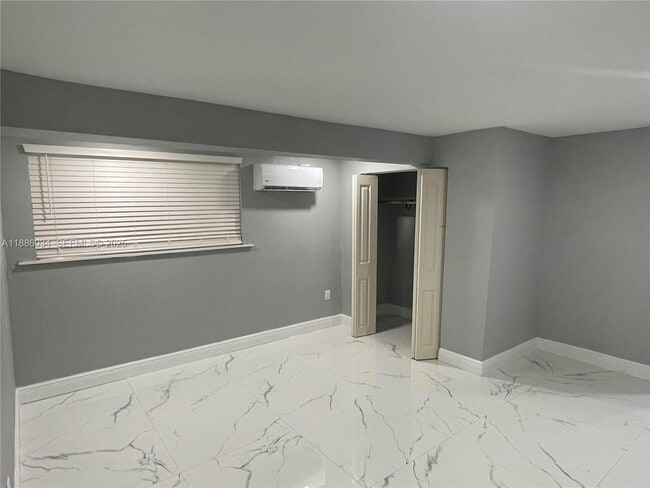 Photo - 1221 NE 210th Terrace Unit B