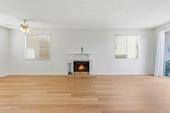 Photo - 13901 Olive View Ln