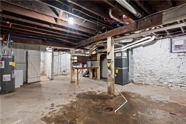 Building Photo - Beautiful 3 Bedroom for Rent