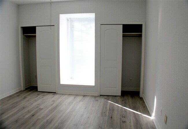 Photo - 2425 Underwood St Unit 157