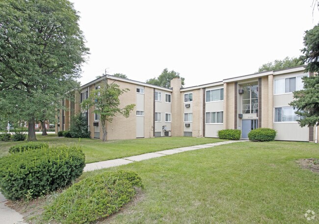 Photo - Coolidge Oaks Apartments