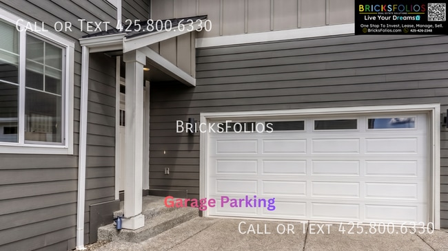 Photo - 1052 Banyan St