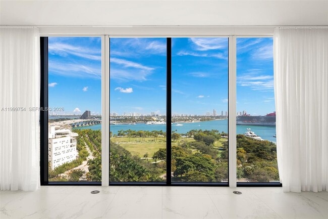 Photo - 1000 Biscayne Blvd Unidad 1201