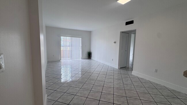 Photo - 6090 W Flagler St Unit 107