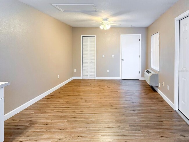 Photo - 174.5 Orchid Dr Unit B