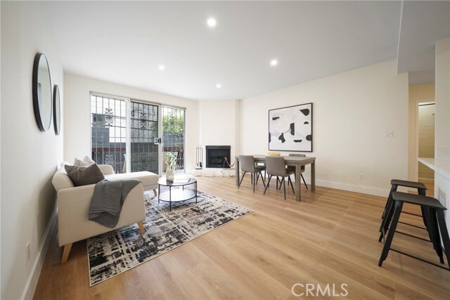 Photo - 104 S Hayworth Ave Unit 204