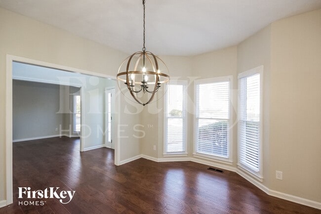 Photo - 3511 Wellsley Dr