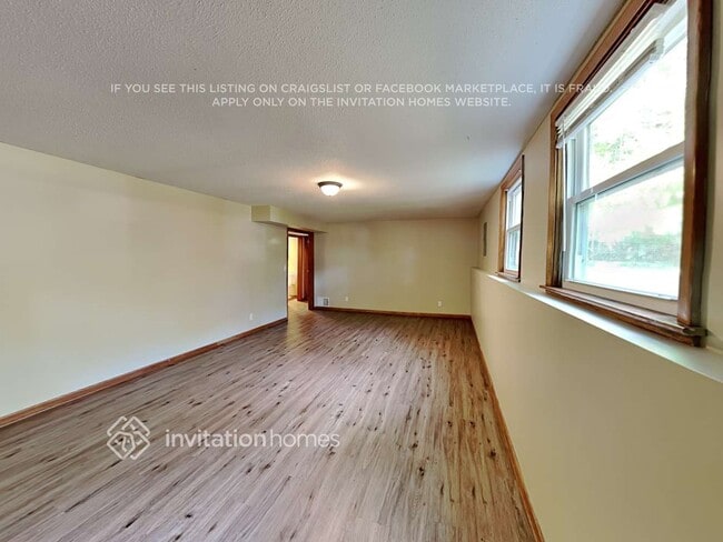 Photo - 10221 Mississippi Blvd