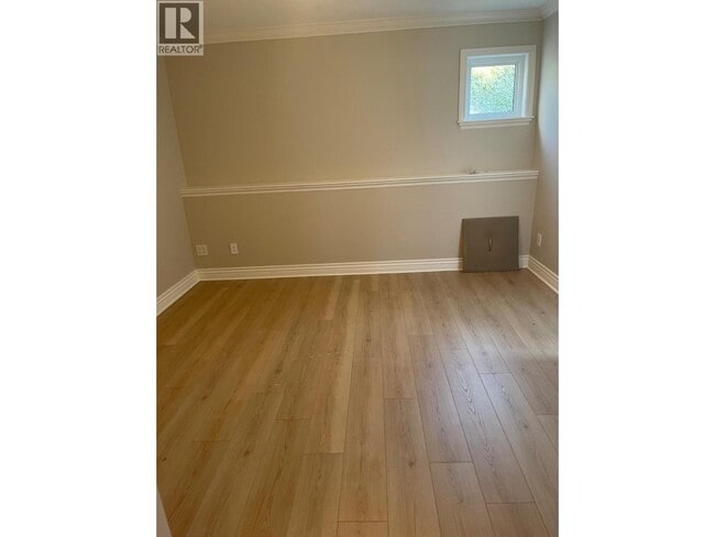 Photo - 32 W 14th Ave