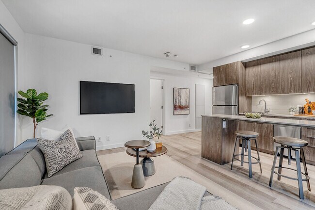 Building Photo - ERA in Bridgeland Unit 510