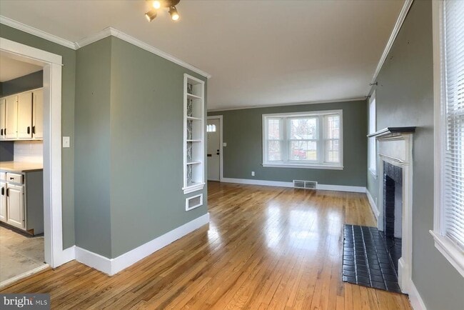 Photo - 1291 Letchworth Rd