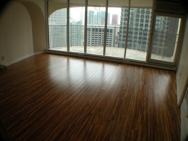 Photo - 0 bedroom in Chicago IL 60654 Condo Unit 3626