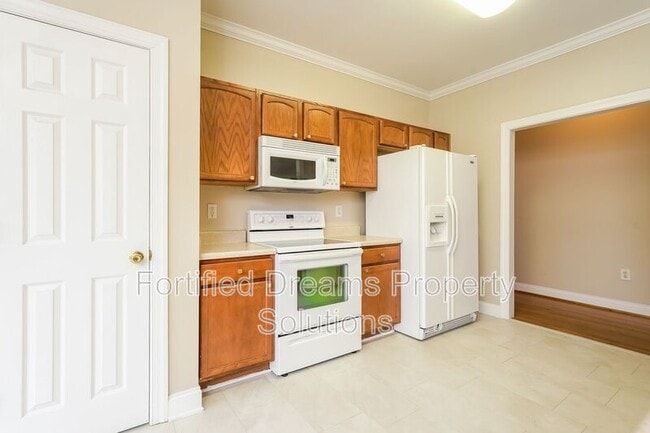 Photo - 1412 Turfwood Dr