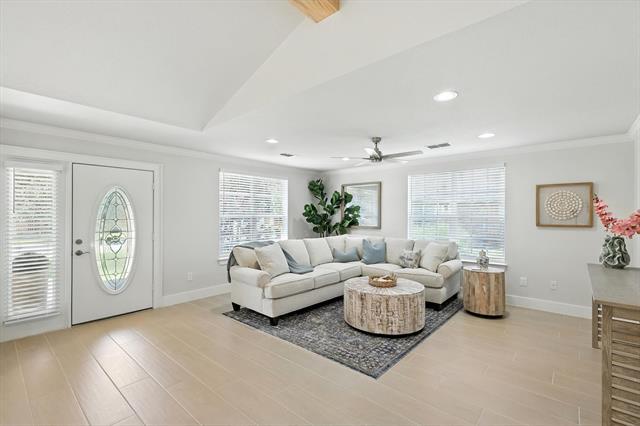 Photo - 3901 Montecito Dr