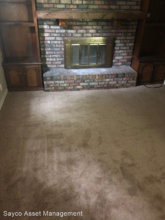 Photo - 3 br, 1 bath House - 828 Alden Ave