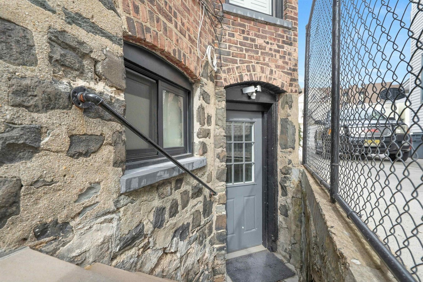 Photo - 722 27th St Unit G