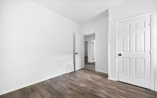 Photo - 6016 Garesche Ave