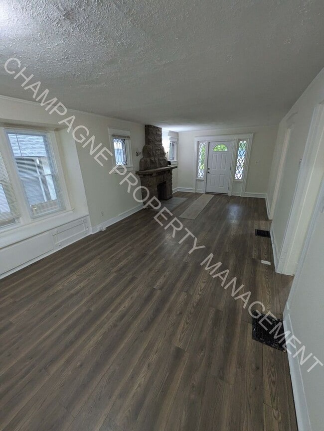 Photo - 3 Bedroom Home, centrally located in the heart of Kansas City