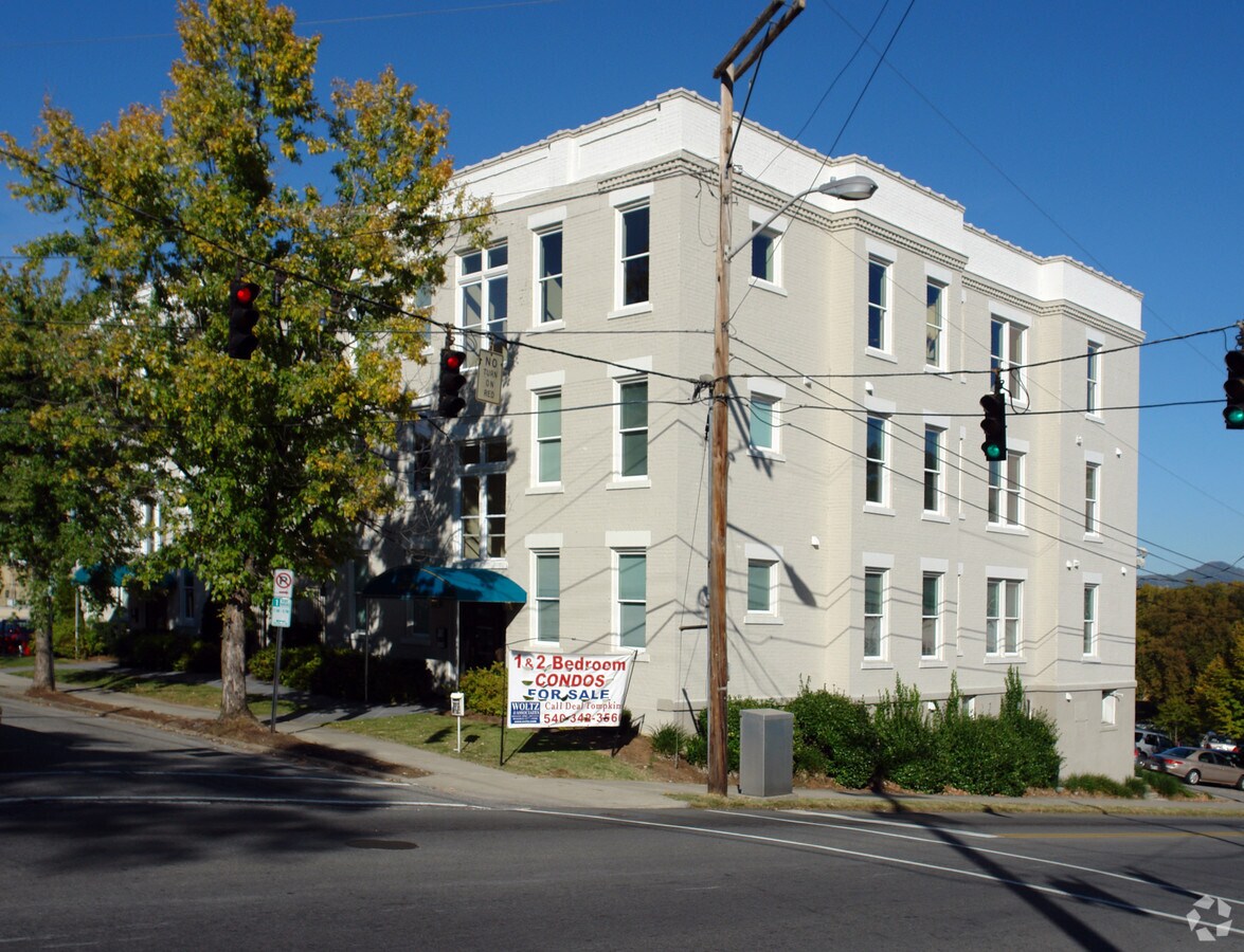 One Elm Place - One Elm Place Apartments