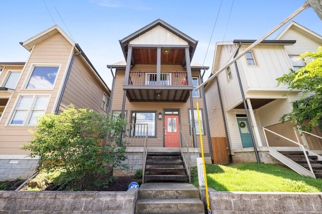 1501B 9th Ave N