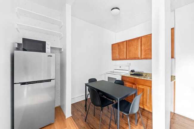 Photo - 156 W 15th St Unit SI ID1541914P