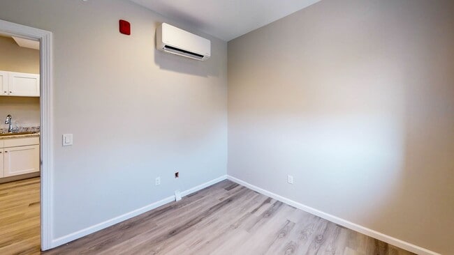 Photo - 337 Main St Unit 1-Bedroom