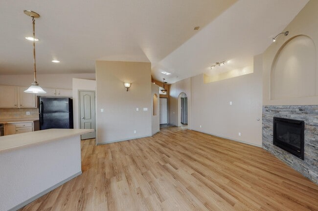 Photo - 745 Valley Meadows Dr