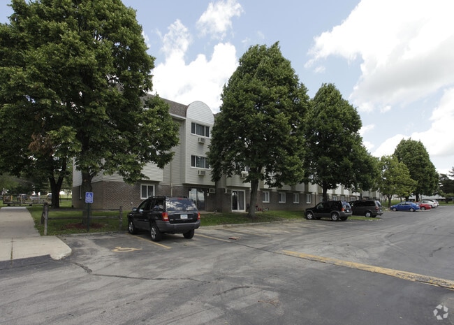 Douglas Park Apartments