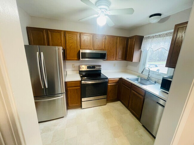 Photo - 19 Oak Ridge Dr