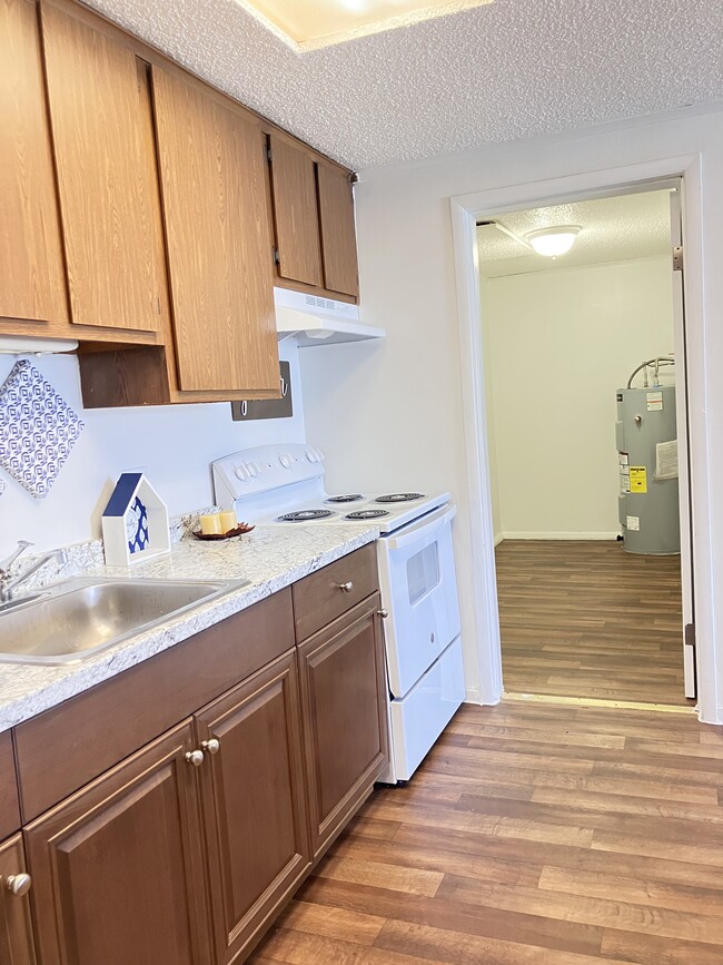 Photo - Oakland Hills | Single Story Apartment Homes