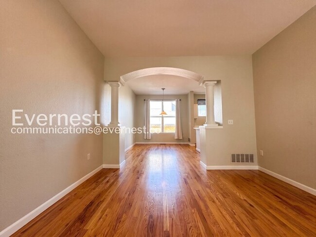 Photo - 84 Spruce St
